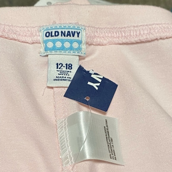 NWT 2 Pairs Old Navy Leggings - Picture 4 of 5